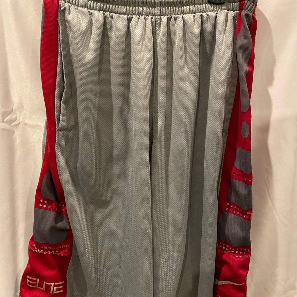 Nike Elite Mens Small Shorts Gray and Dark Pink Dri Fit